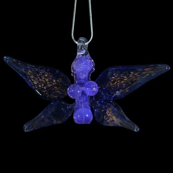 4326ce08f1e1280475b5f4f2ee93662588fdf505 🦋 Quand la nature inspire l’art et les créations en verre ✨